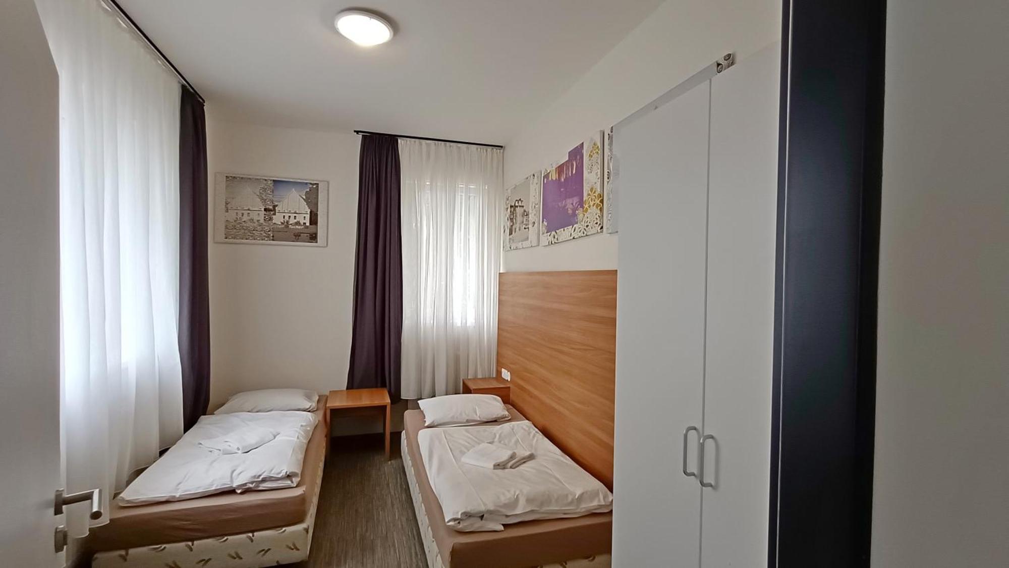 Apartments Gato Karlovy Vary Stara Role Eksteriør bilde